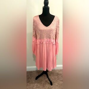Honeyme Pink Lace Dress - Size Large